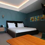 Hotel Porta Kavalja Golem (Tirana)
