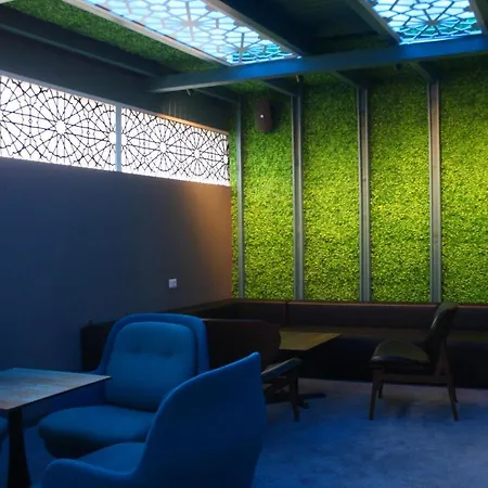 Porta Kavalja Golem (Tirana)