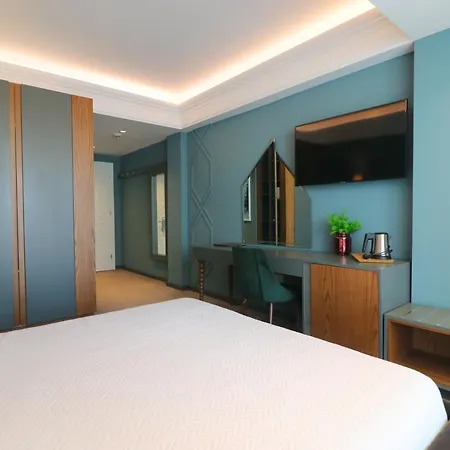 Porta Kavalja Hotel *