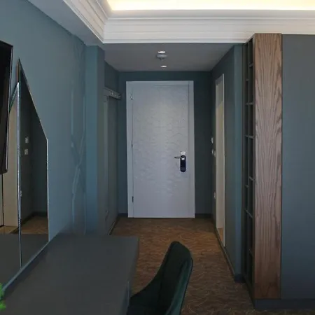 Porta Kavalja 酒店 格勒姆