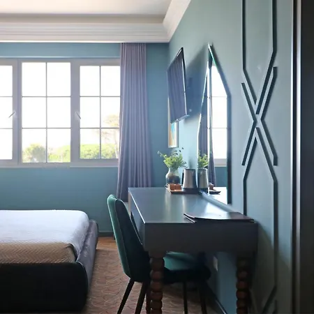 Porta Kavalja * 格勒姆