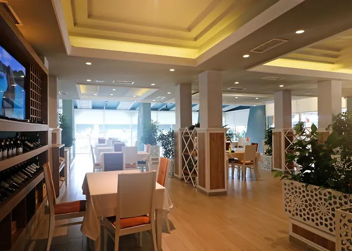 Porta Kavalja Hotel *